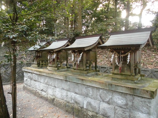 圧縮熊野神社４神様