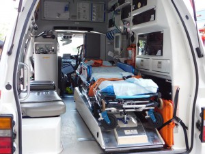 12-救急車