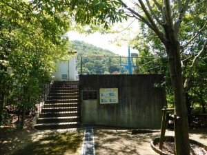 4-閘門式魚道ゲート